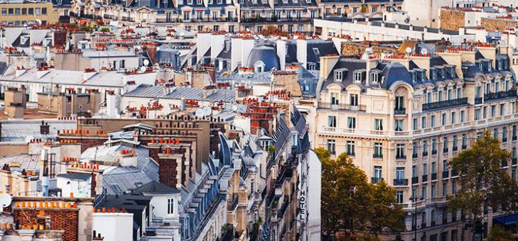 vue aérienne des immeubles parisiens