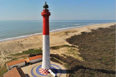 Phare de la Courbe à La Tremblade