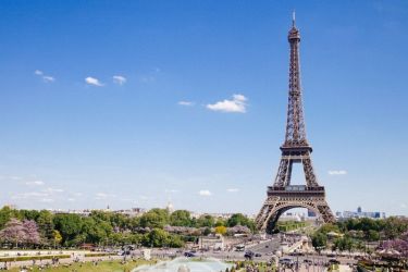 Tour Eiffel à Paris, ville idéale pour l'investissement immobilier avec Nexity