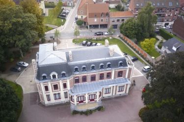 Roncq vue d'en haut mairie 