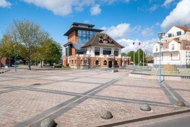 Place de Saint Laurent Blangy