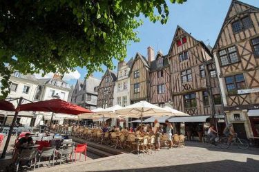 Place plumereau à Tours 